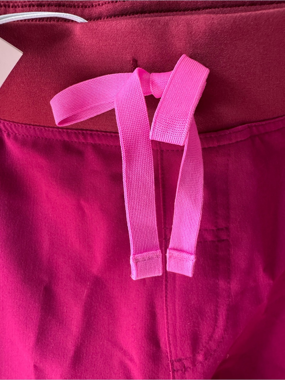 Figs Women's Hot Pink Scrubs. NEW. XL - Picture 11 of 16